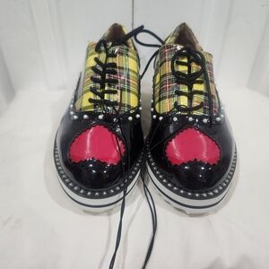 Betsey Johnson Black and Pink Plaid Flats